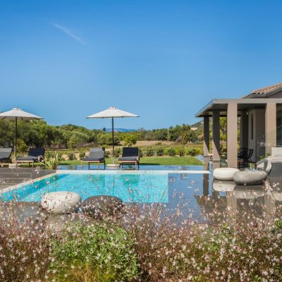 Avgi Luxury Villa