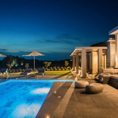 Avgi Luxury Villa