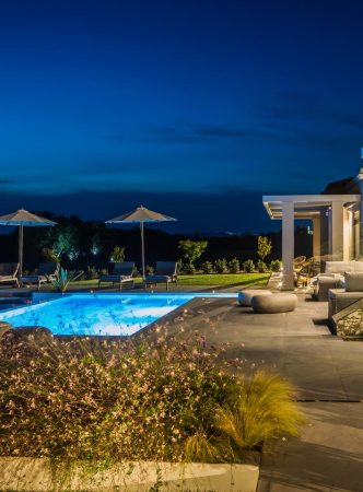 Avgi Luxury Villa